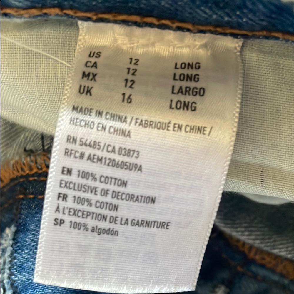 Distressed Blue Jeans - Picture 2 of 6